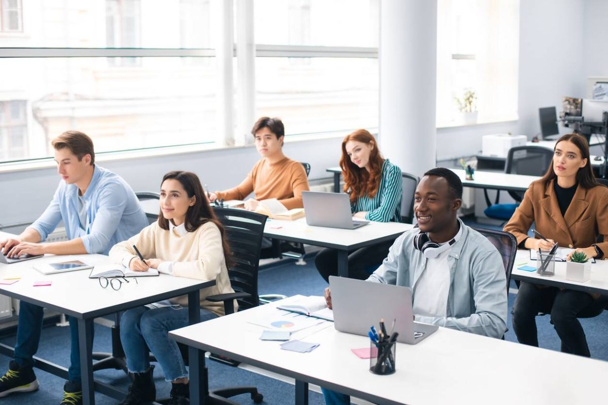 études de communication école spécialisée